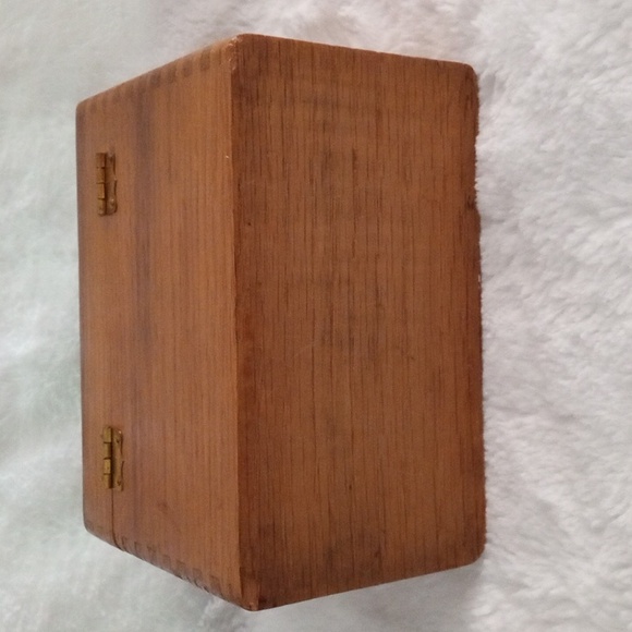 Vintage Solid Wood Recipe OR Index Card Box - Picture 11 of 11